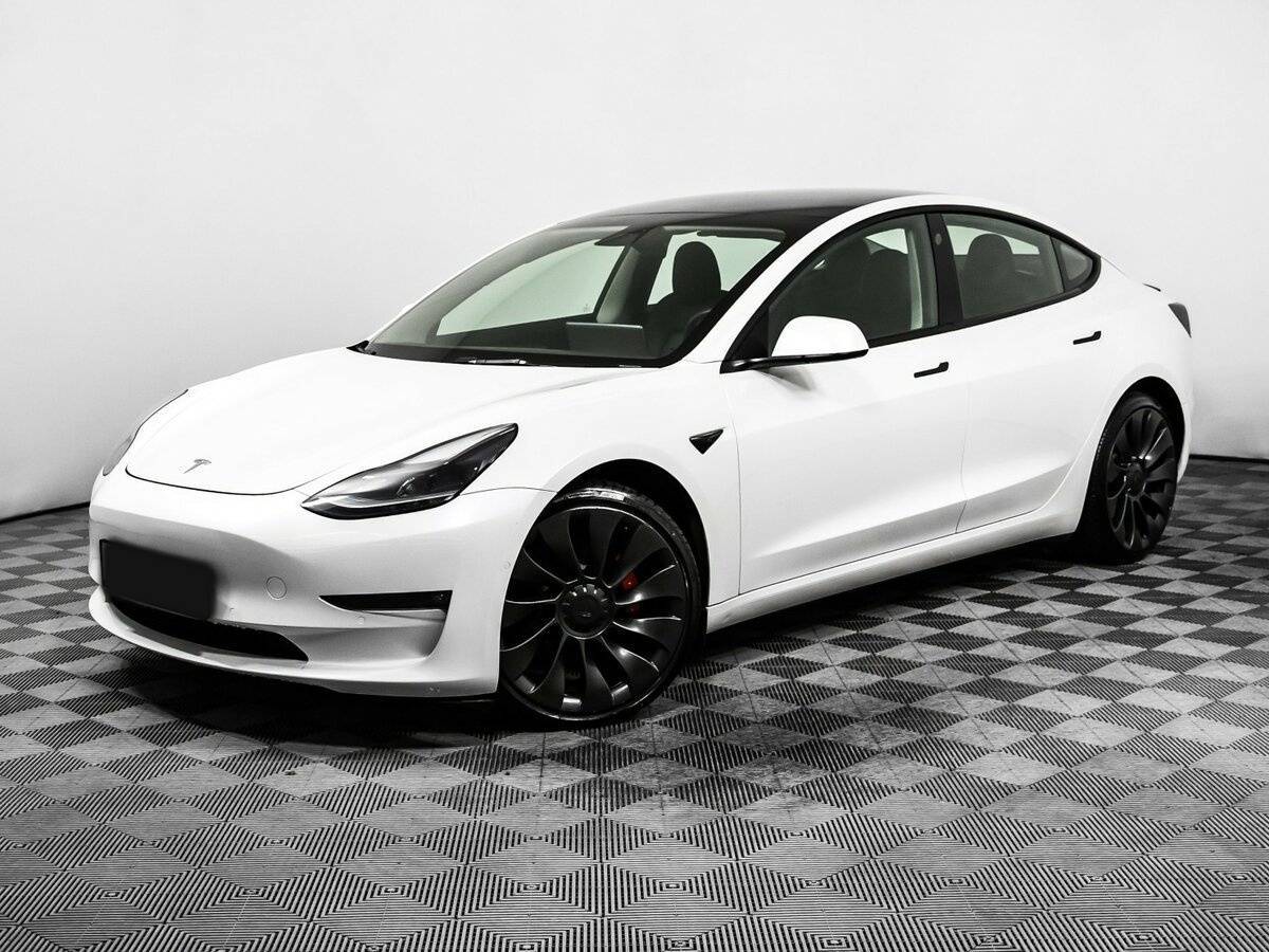 Купить Tesla Model 3 с пробегом. Фото: #0