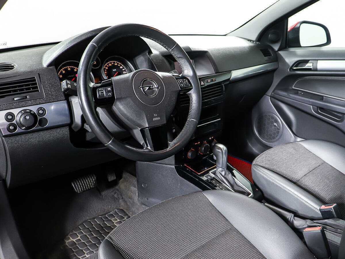 Купить Opel Astra с пробегом. Фото: #11