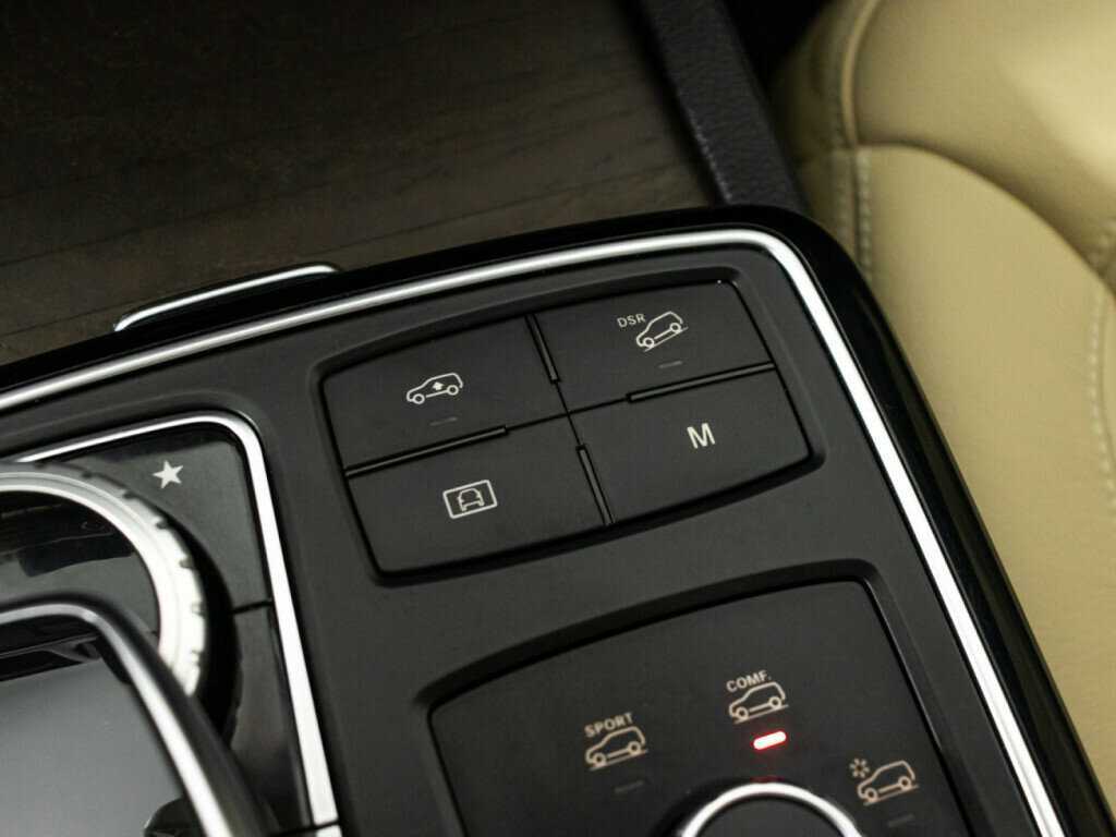 Купить Mercedes-Benz GLS с пробегом. Фото: #21