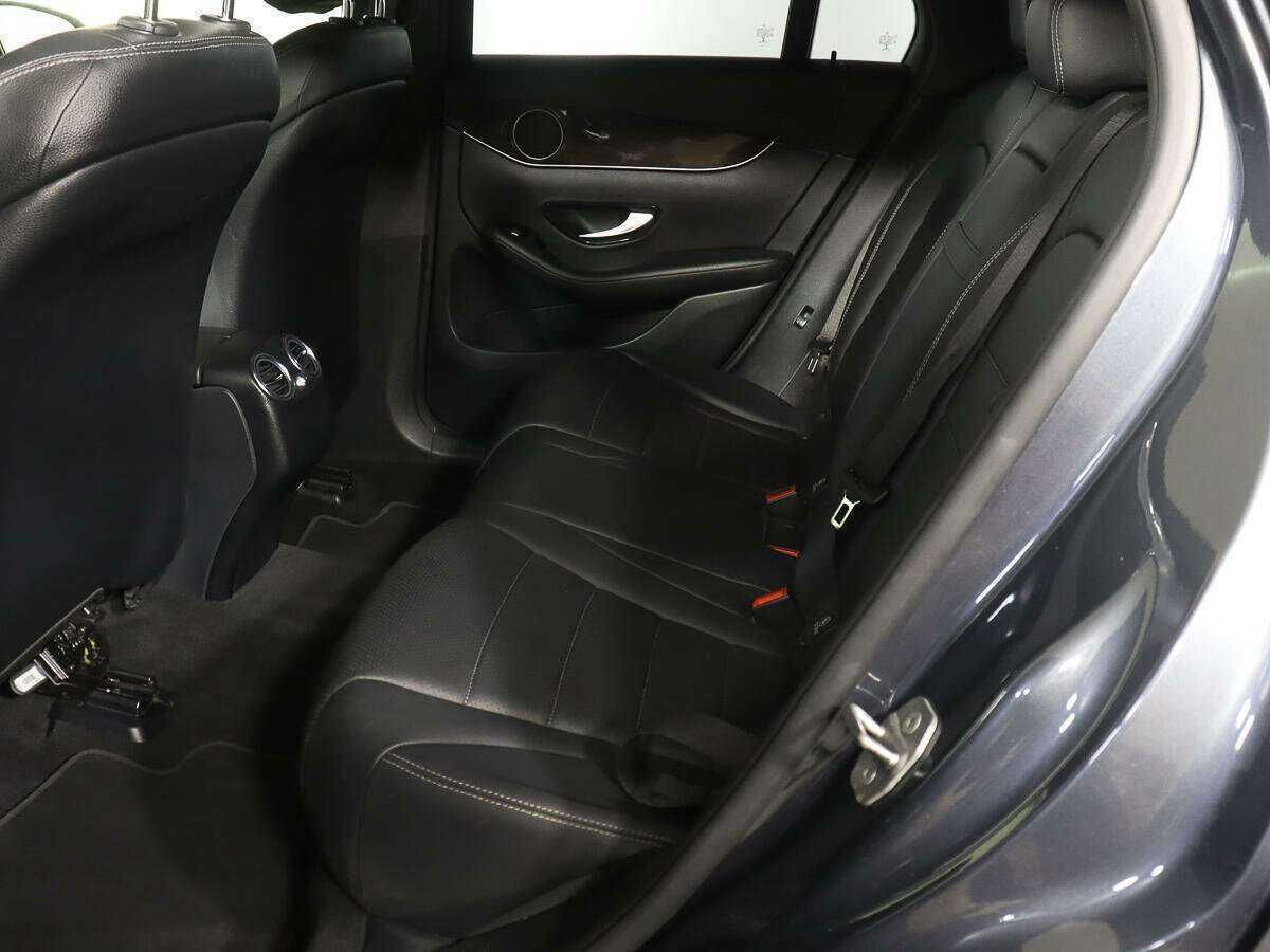 Купить Mercedes-Benz GLC с пробегом. Фото: #7
