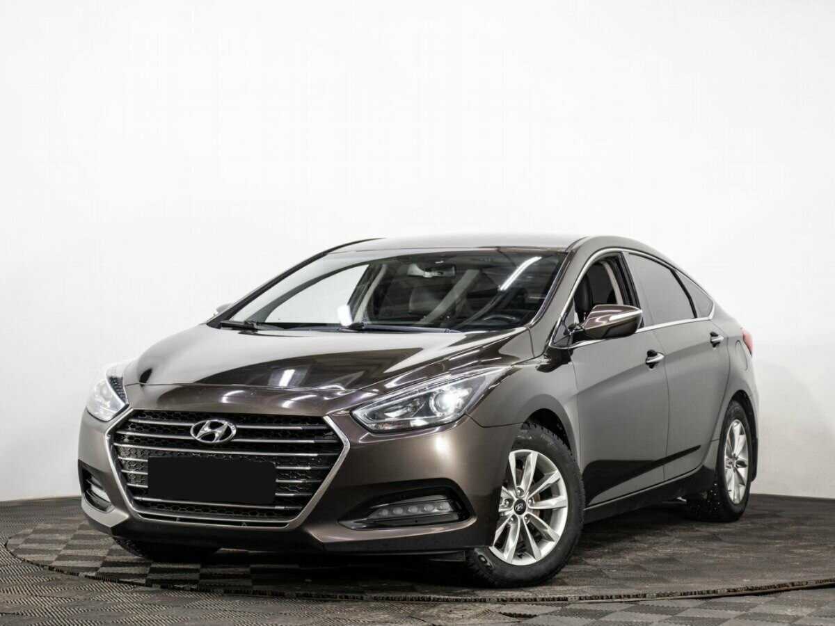 Купить Hyundai i40 с пробегом. Посмотреть фото