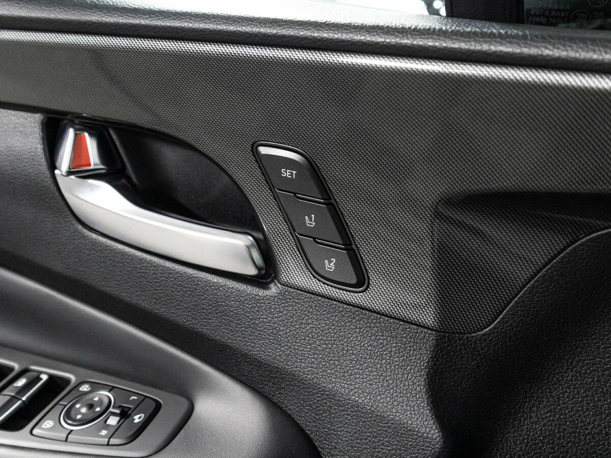 Купить Hyundai Santa Fe с пробегом. Фото: #16