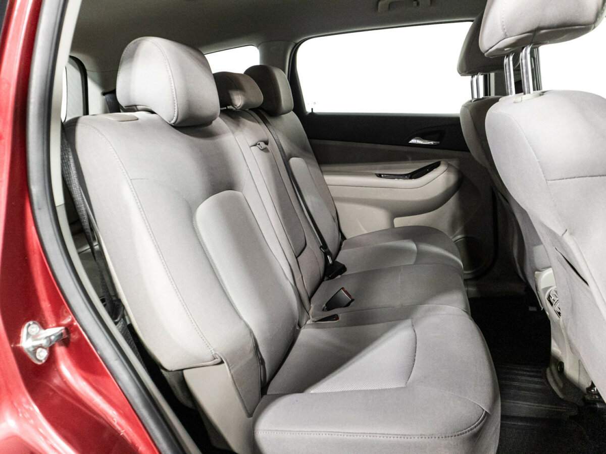 Купить Chevrolet Orlando с пробегом. Фото: #9