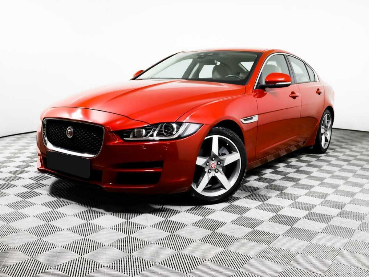 Купить Jaguar XE с пробегом. Посмотреть фото