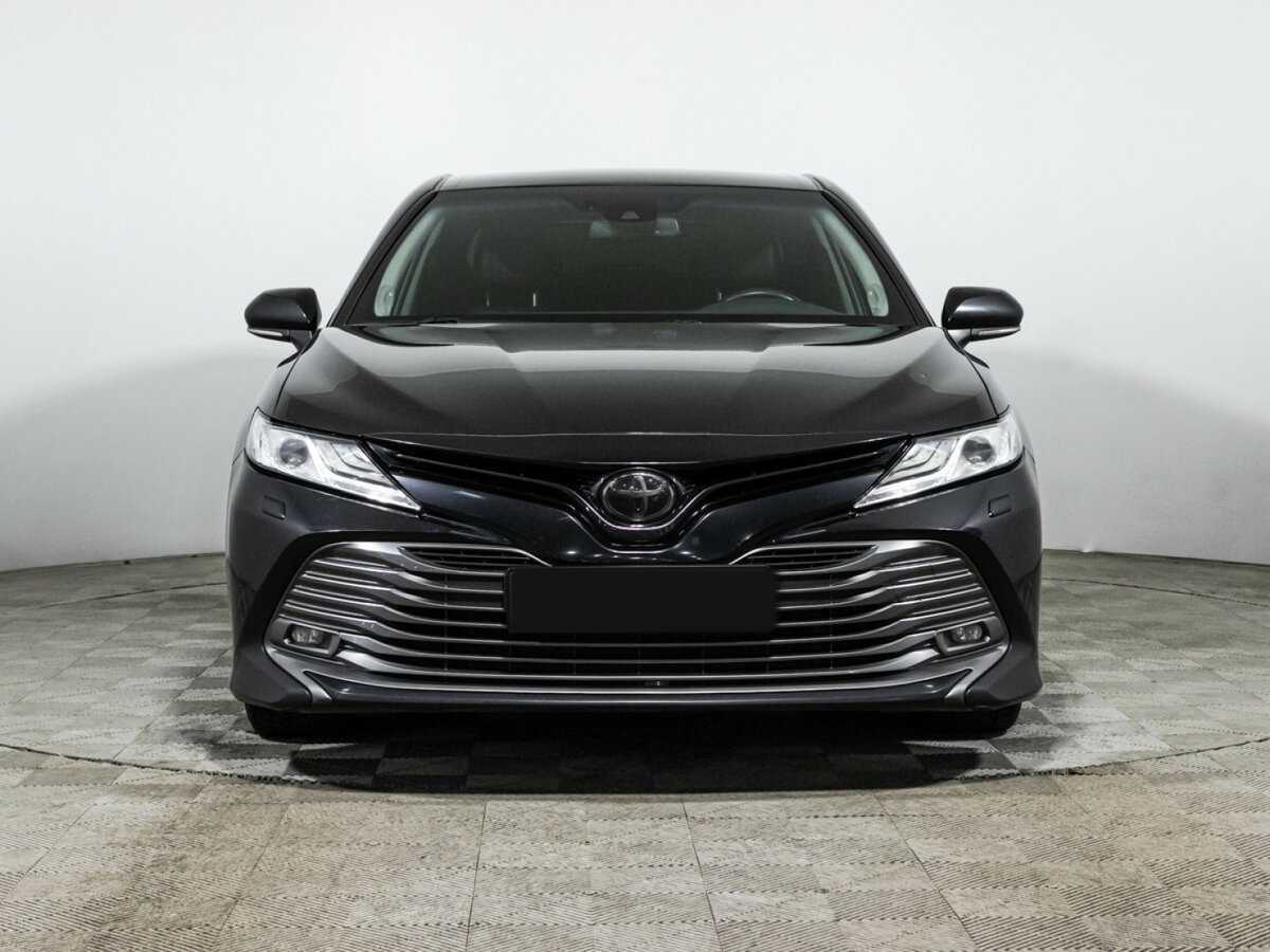 Купить Toyota Camry с пробегом. Фото: #1