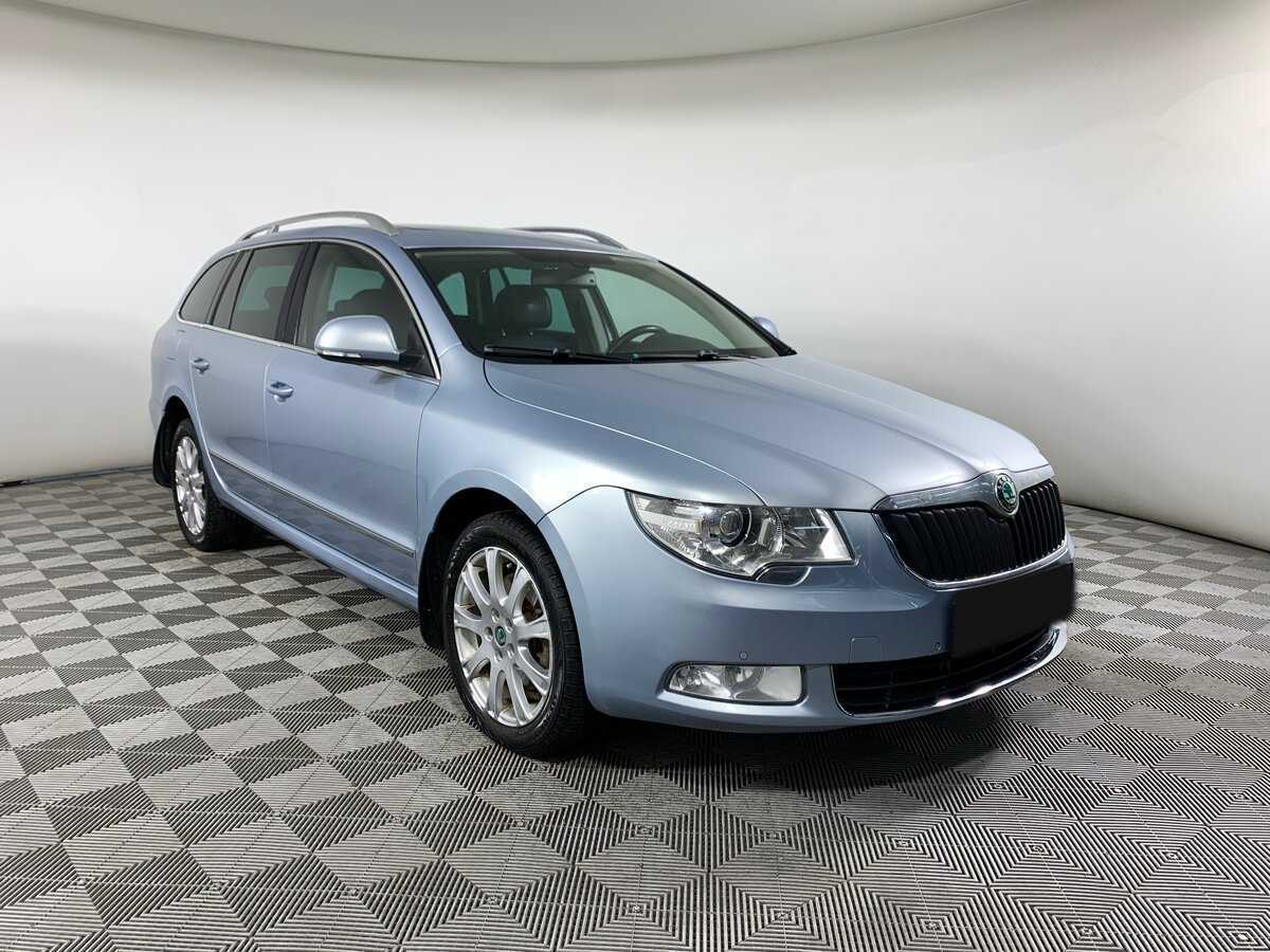 Купить Skoda Superb с пробегом. Фото: #2