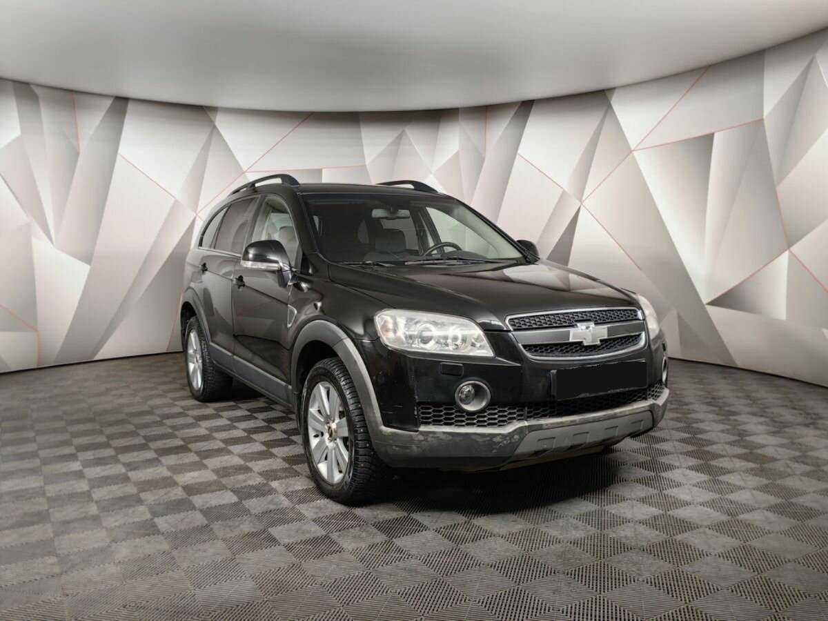 Купить Chevrolet Captiva с пробегом. Фото: #2