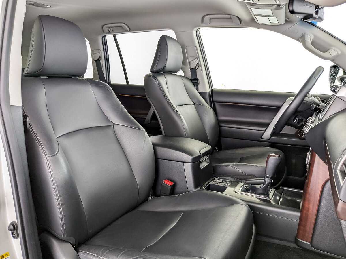 Купить Toyota Land Cruiser Prado с пробегом. Фото: #19