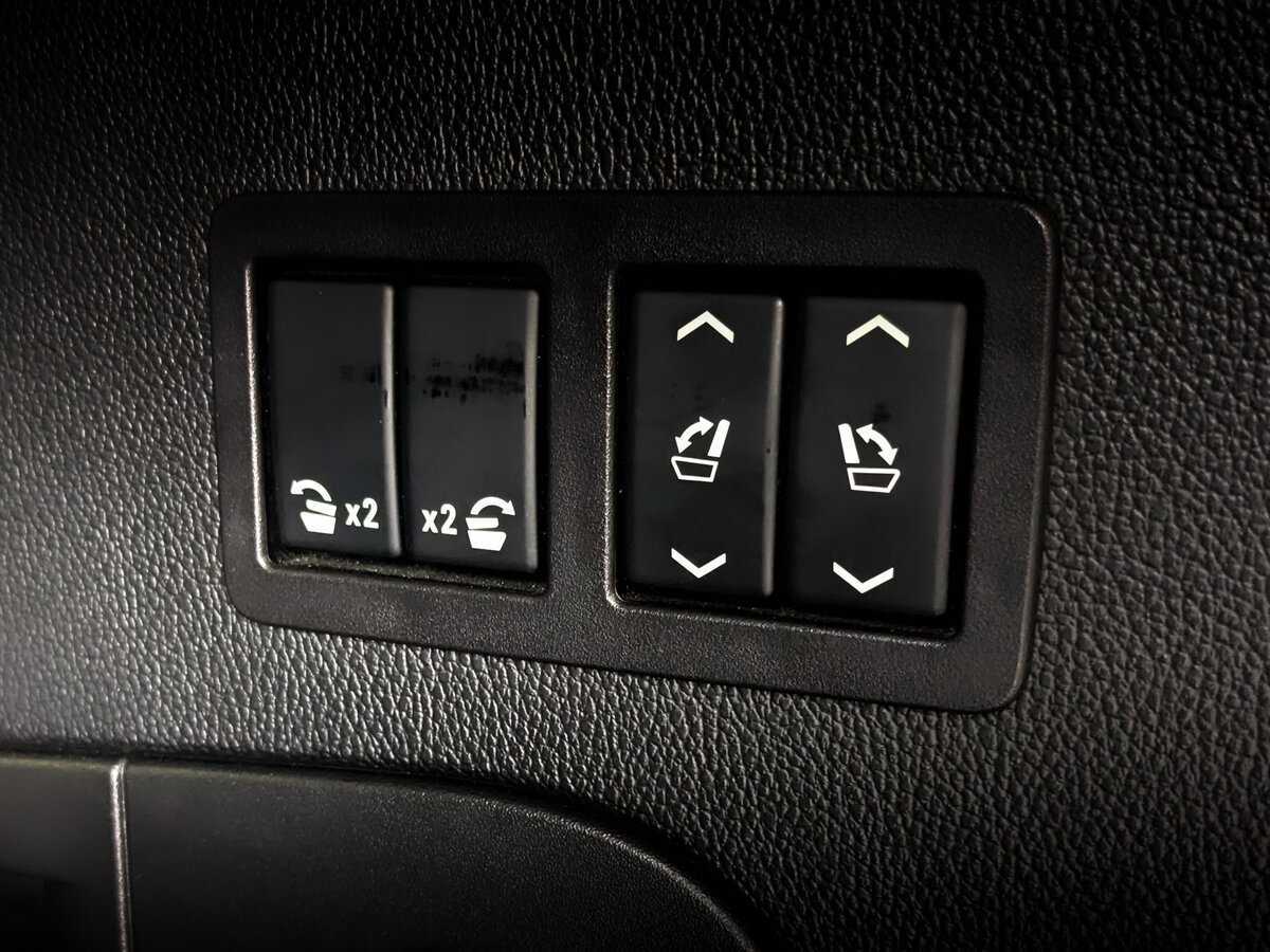Купить Chevrolet Tahoe с пробегом. Фото: #22