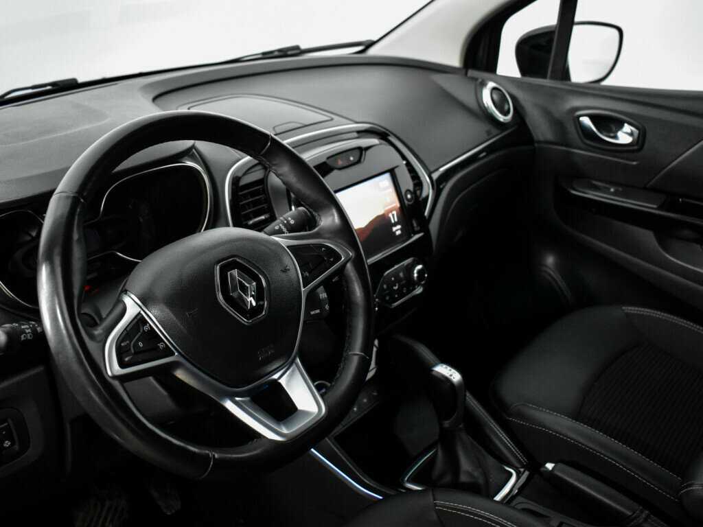 Купить Renault Kaptur с пробегом. Фото: #8