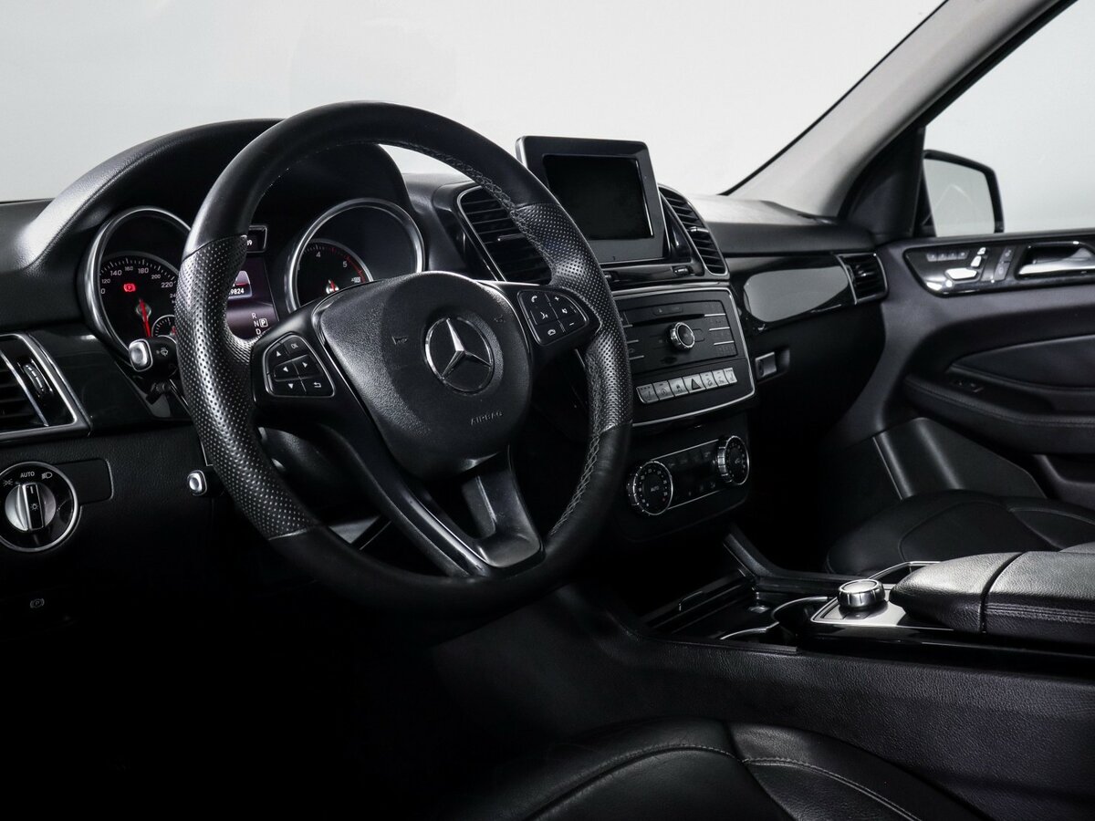 Купить Mercedes-Benz GLE с пробегом. Фото: #13