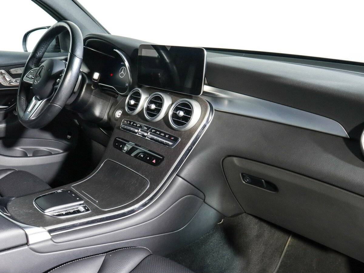 Купить Mercedes-Benz GLC Coupe с пробегом. Фото: #4