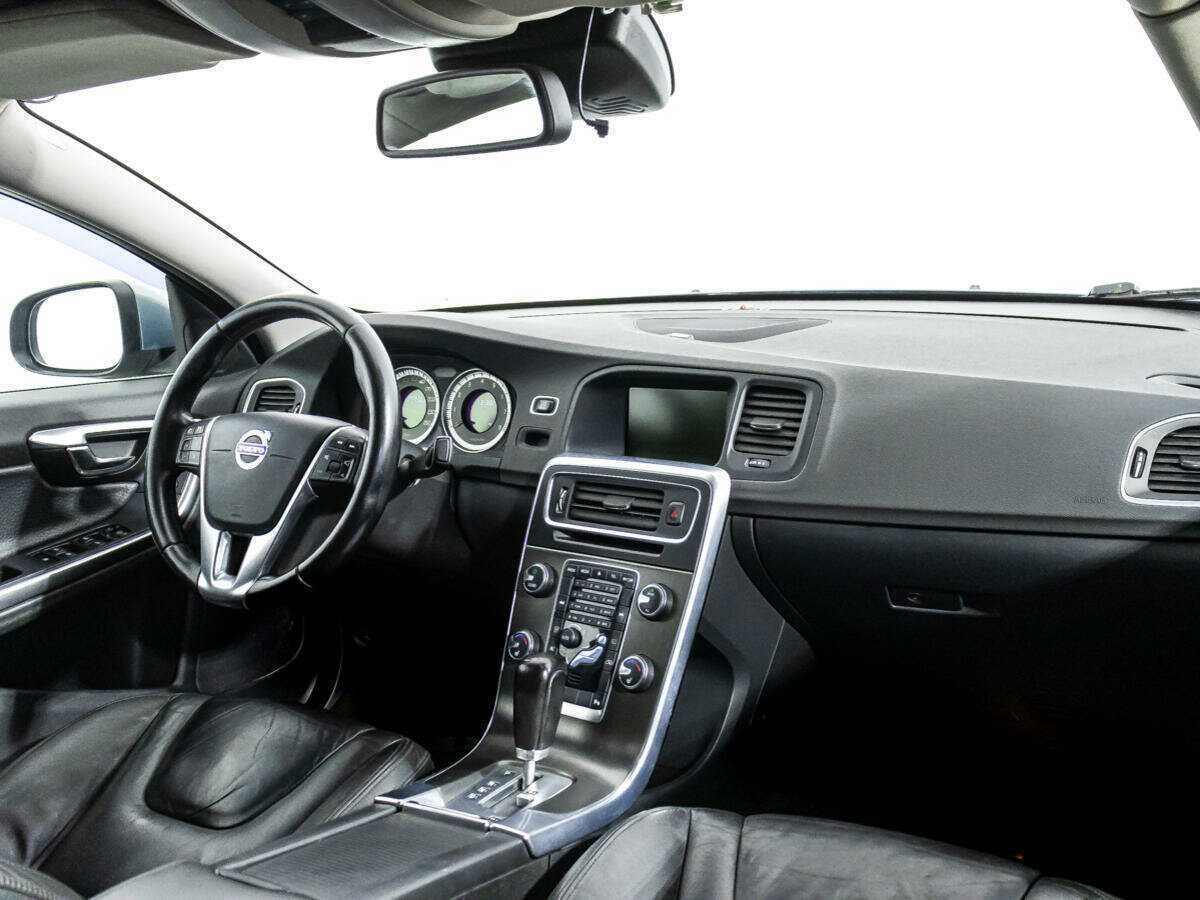 Купить Volvo S60 с пробегом. Фото: #8