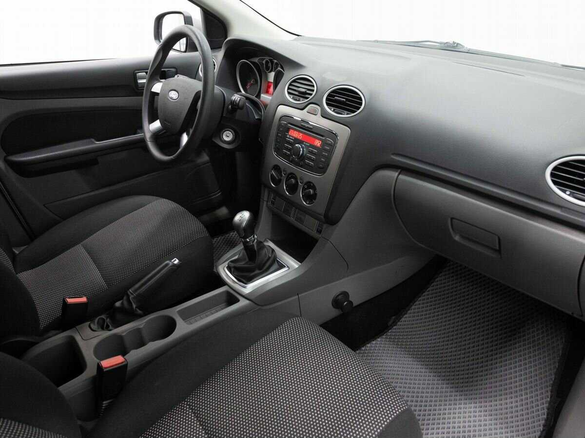 Купить Ford Focus с пробегом. Фото: #11