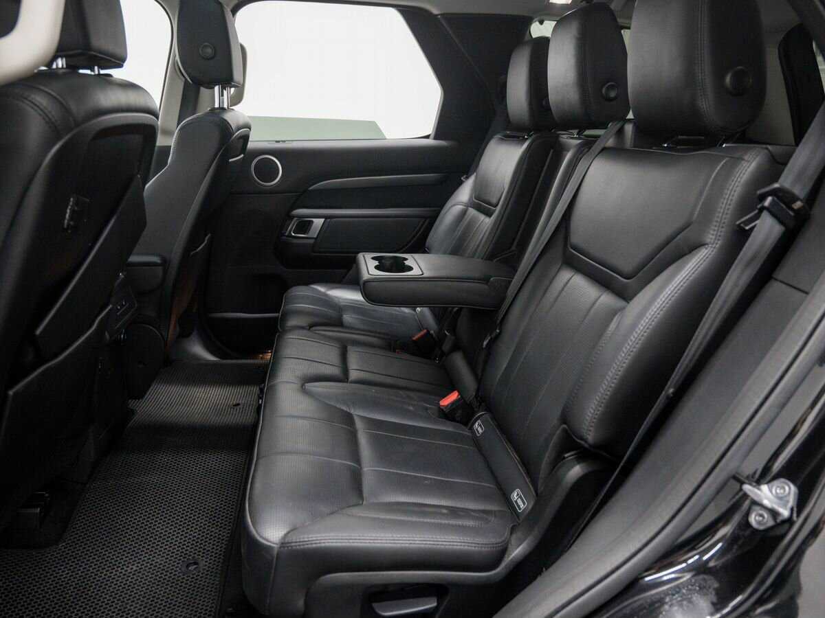 Купить Land Rover Discovery с пробегом. Фото: #11
