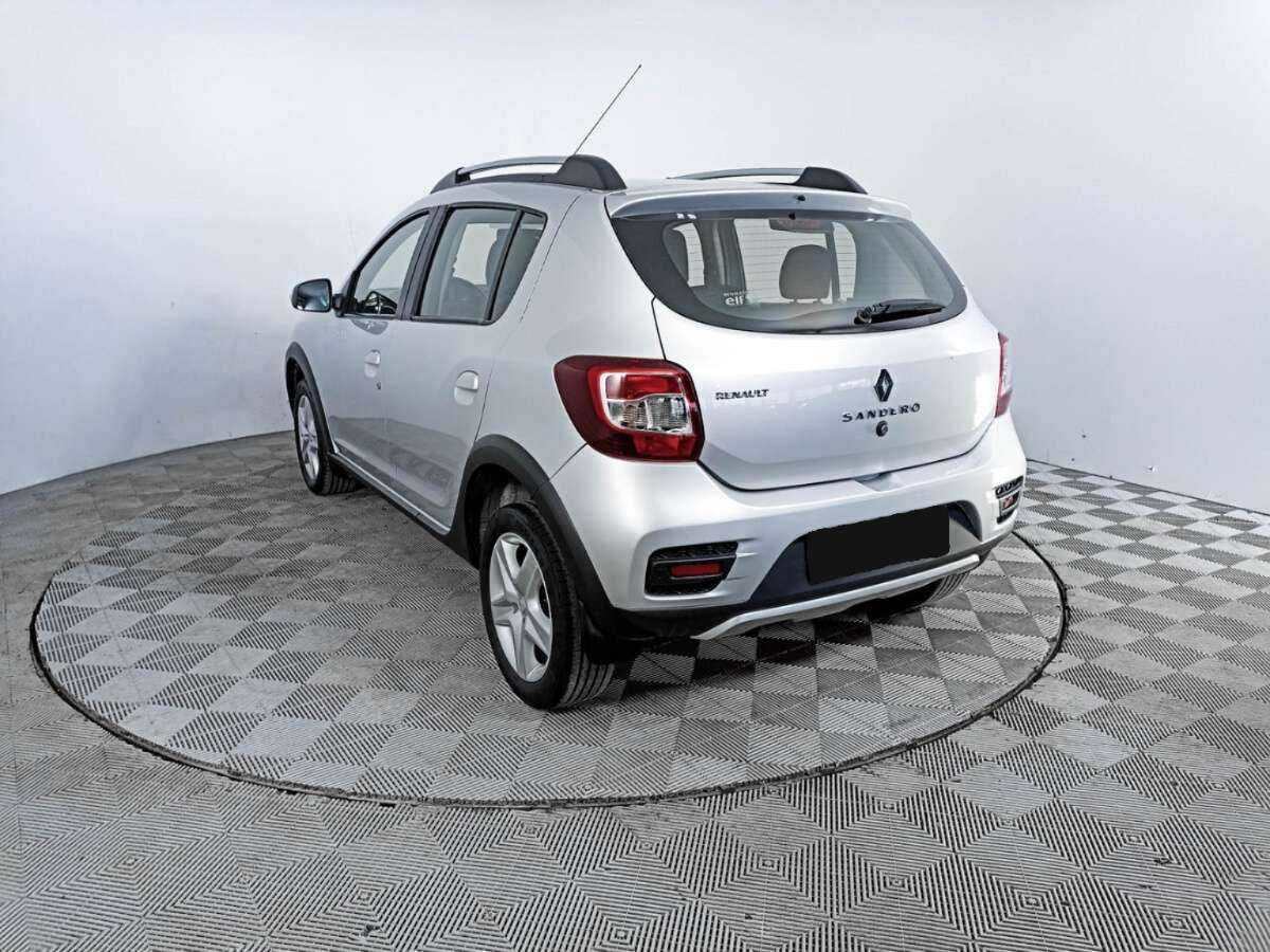 Купить Renault Sandero с пробегом. Фото: #6