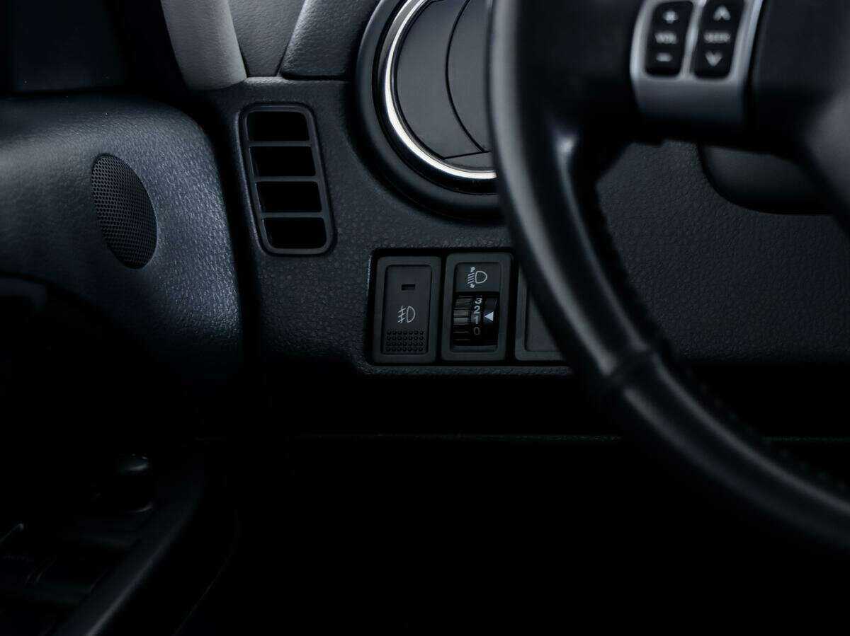 Купить Suzuki SX4 с пробегом. Фото: #13
