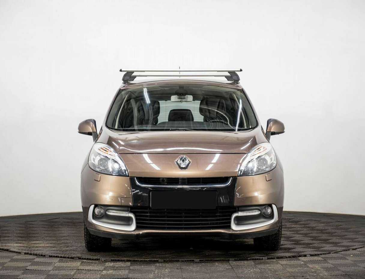 Купить Renault Scenic с пробегом. Фото: #1