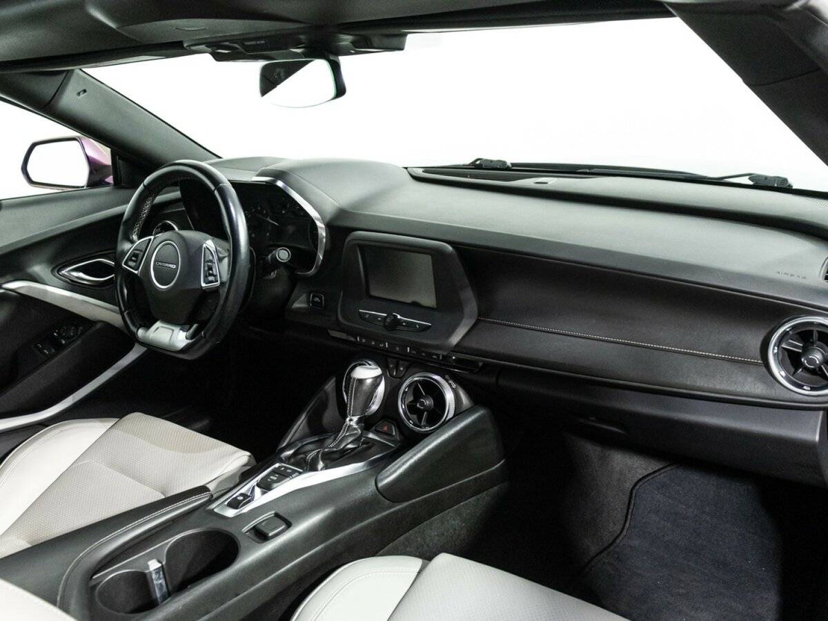 Купить Chevrolet Camaro с пробегом. Фото: #8