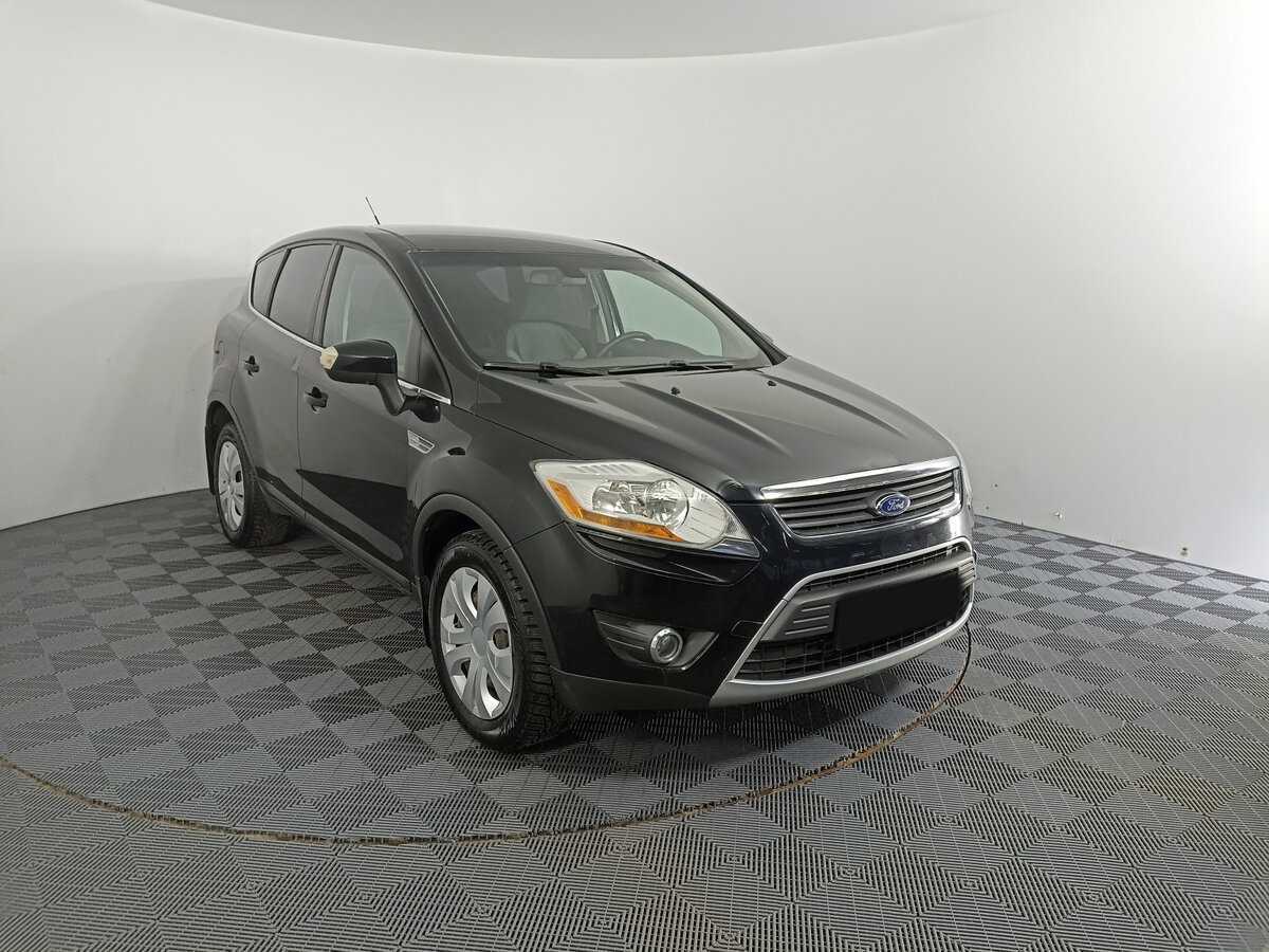Купить Ford Kuga с пробегом. Фото: #2