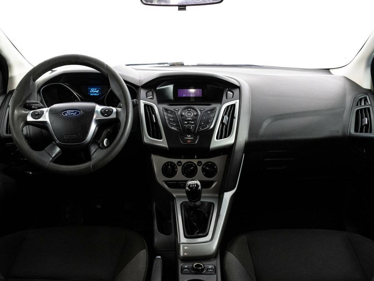 Купить Ford Focus с пробегом. Фото: #9