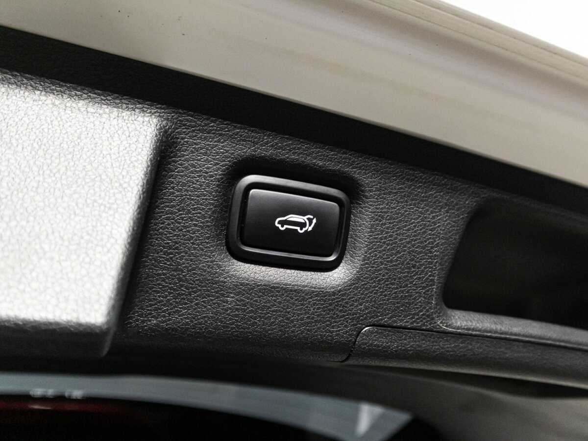 Купить Hyundai Santa Fe с пробегом. Фото: #15