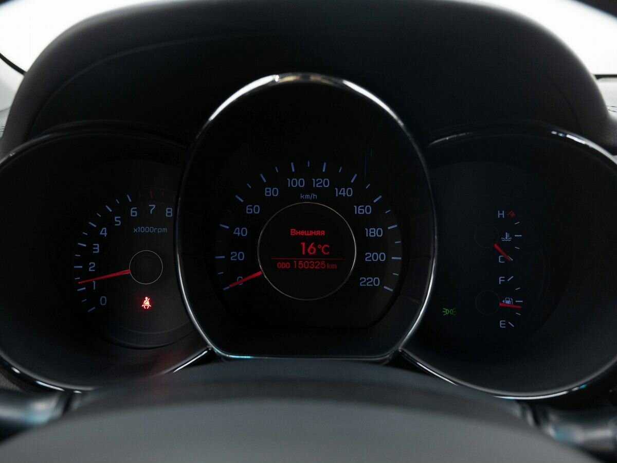 Купить Kia Rio с пробегом. Фото: #15