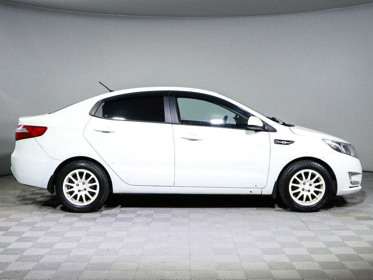 Купить Kia Rio с пробегом. Фото: #3