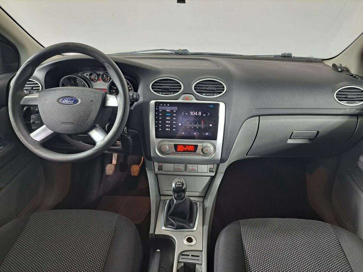 Купить Ford Focus с пробегом. Фото: #11