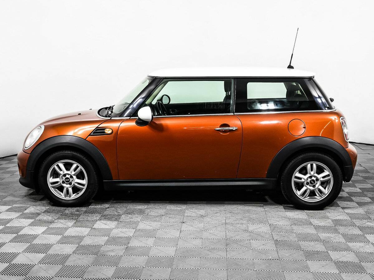 Купить Mini Hatch с пробегом. Фото: #7