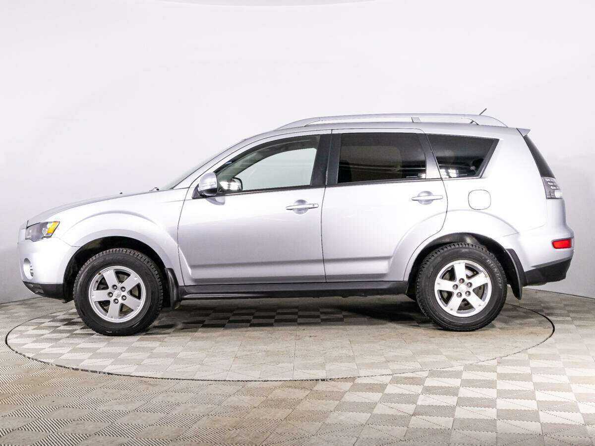 Купить Mitsubishi Outlander с пробегом. Фото: #7