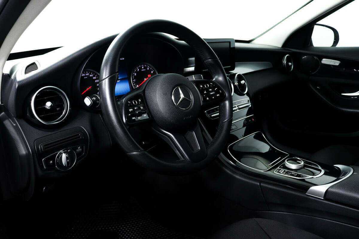 Купить Mercedes-Benz C-Класс с пробегом. Фото: #12