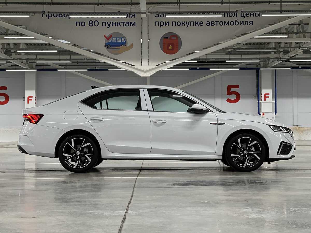 Купить Skoda Octavia с пробегом. Фото: #3
