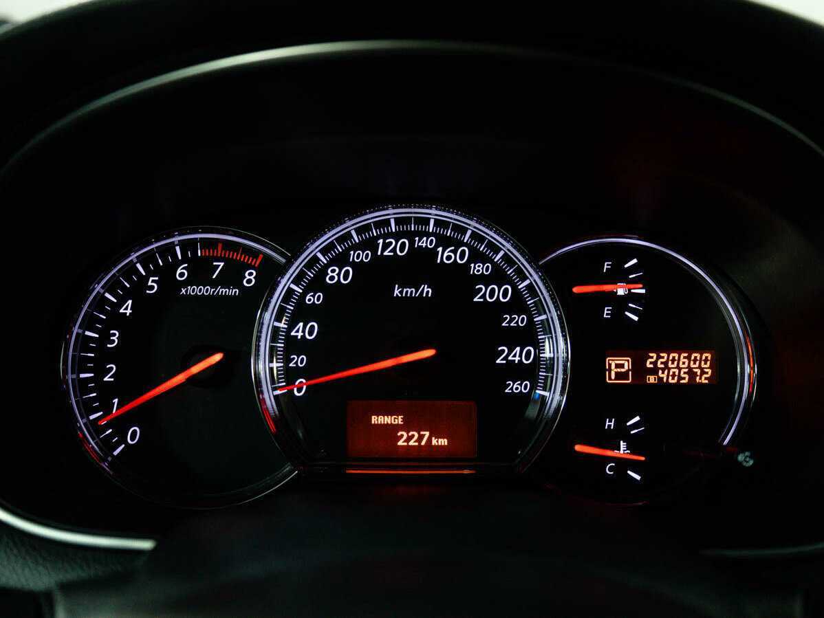 Купить Nissan Teana с пробегом. Фото: #9