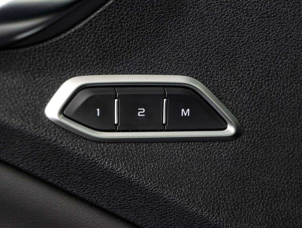 Купить Geely Tugella с пробегом. Фото: #21
