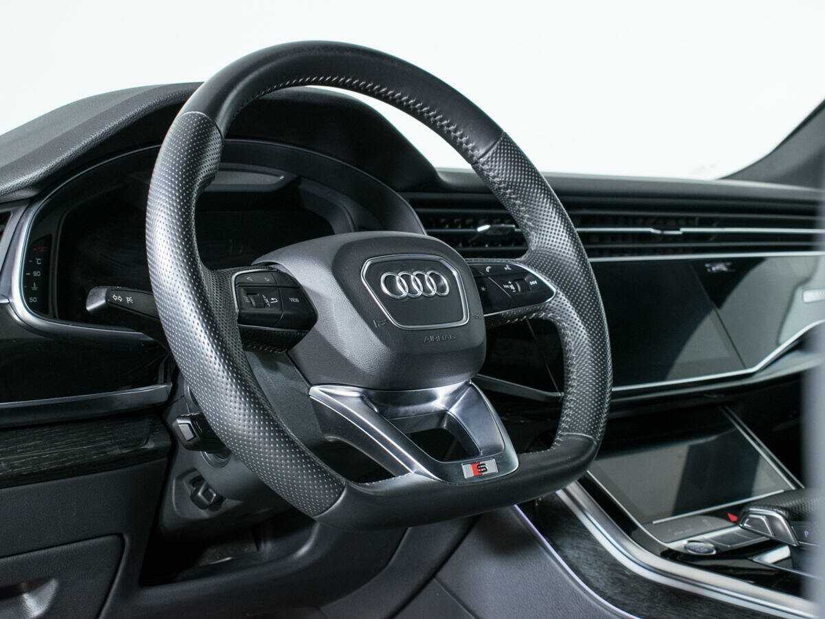 Купить Audi Q8 с пробегом. Фото: #13