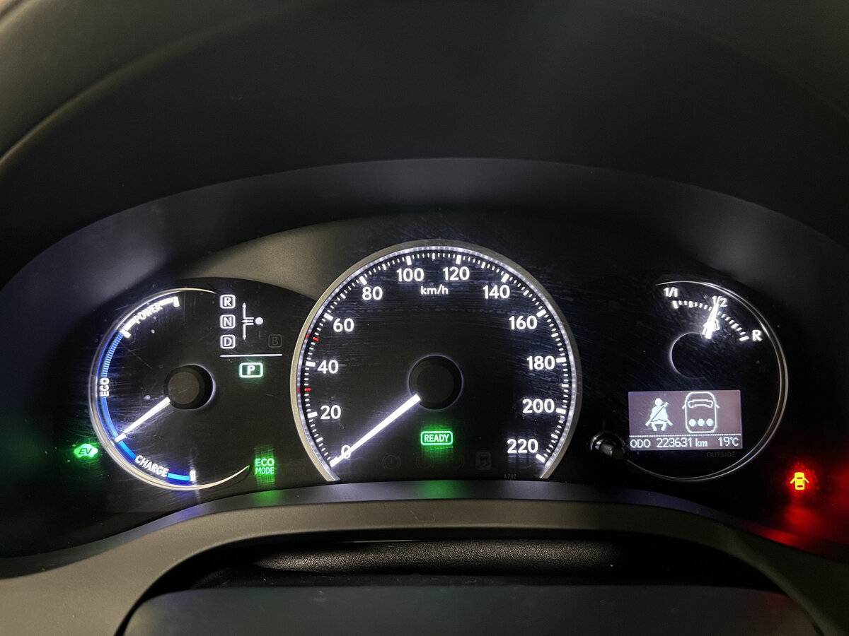 Купить Lexus CT с пробегом. Фото: #12