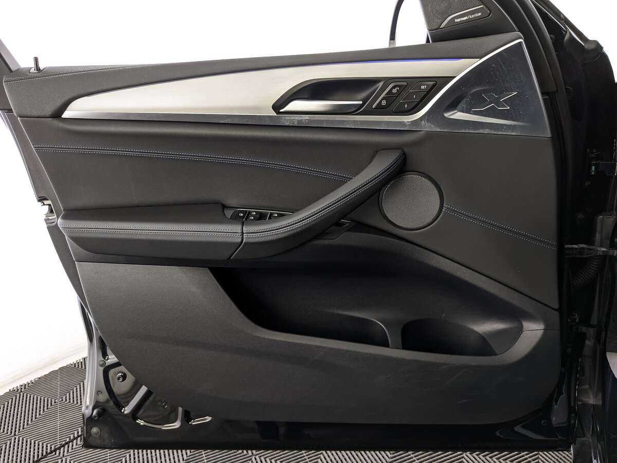 Купить BMW X4 с пробегом. Фото: #13