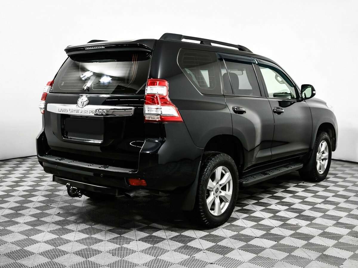Купить Toyota Land Cruiser Prado с пробегом. Фото: #4
