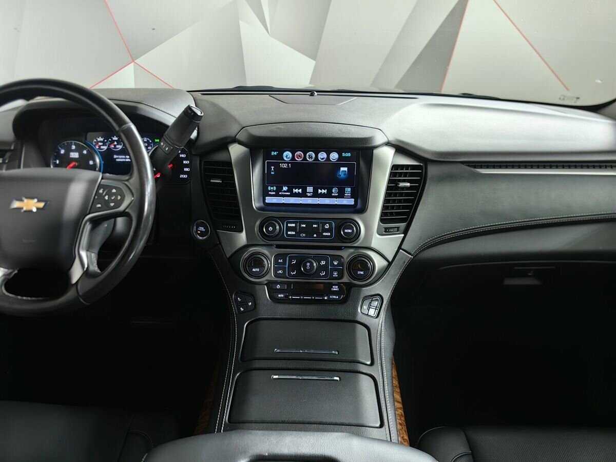 Купить Chevrolet Tahoe с пробегом. Фото: #10
