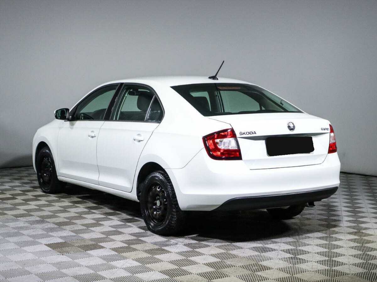 Купить Skoda Rapid с пробегом. Фото: #6