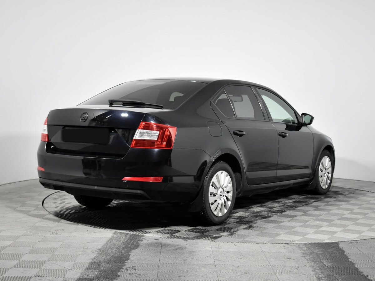 Купить Skoda Octavia с пробегом. Фото: #4