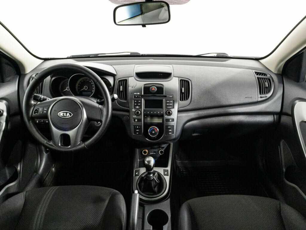 Купить Kia Cerato с пробегом. Фото: #12
