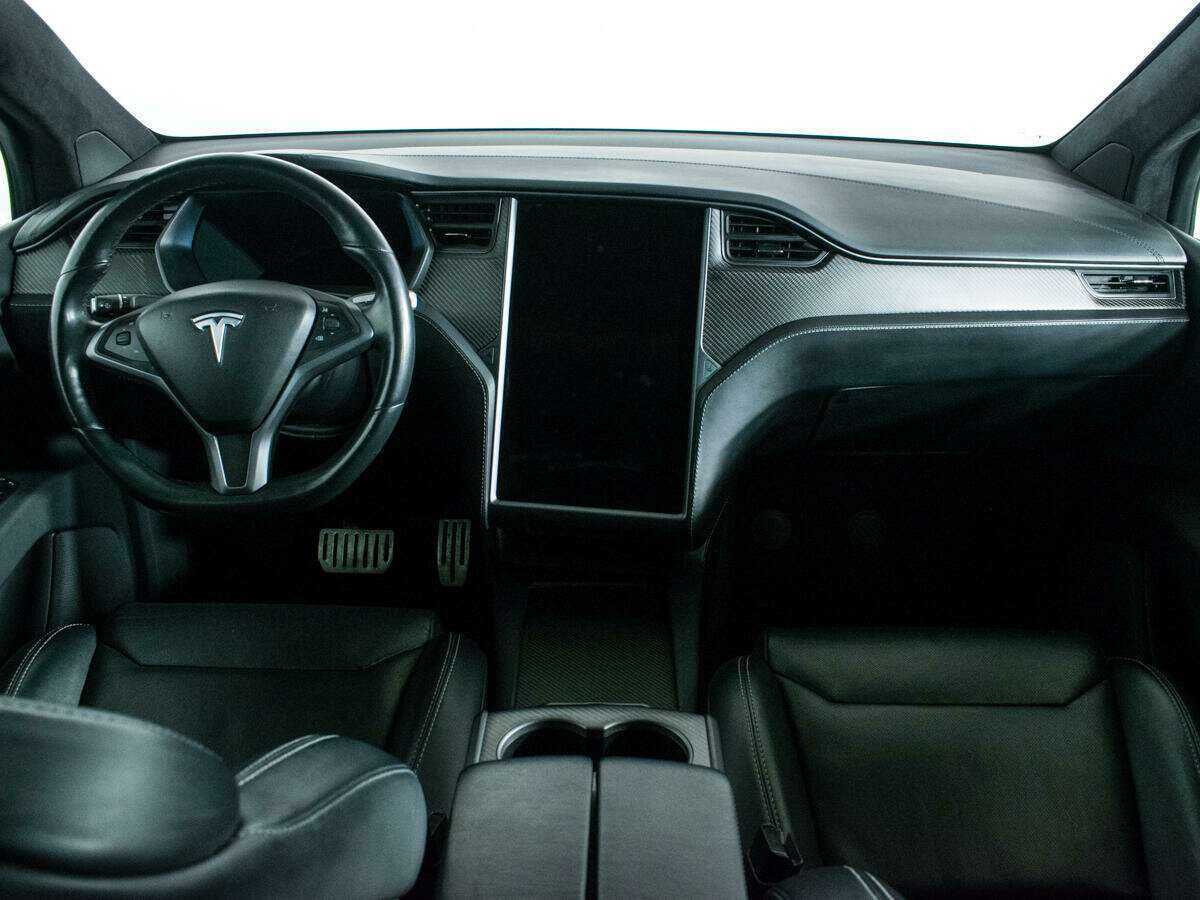 Купить Tesla Model X с пробегом. Фото: #11