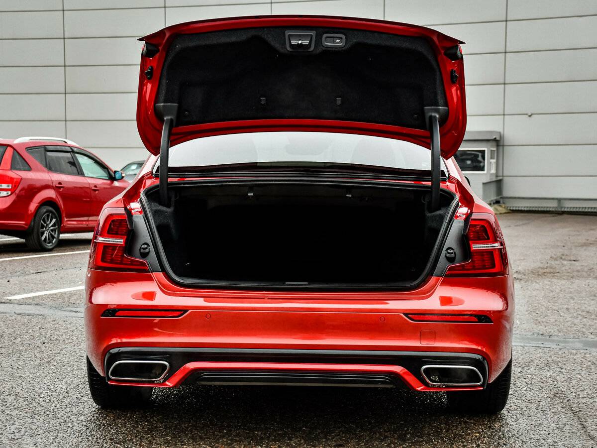 Купить Volvo S60 с пробегом. Фото: #15