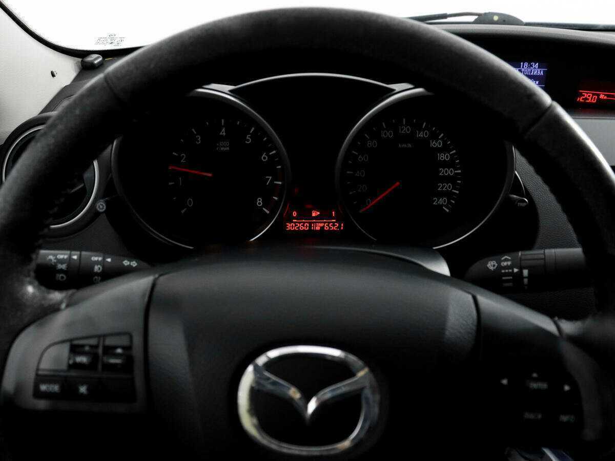 Купить Mazda 3 с пробегом. Фото: #14