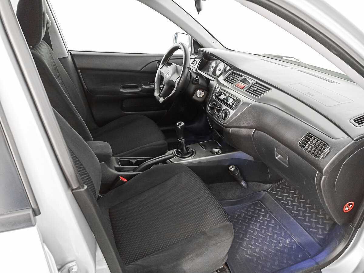 Купить Mitsubishi Lancer с пробегом. Фото: #8