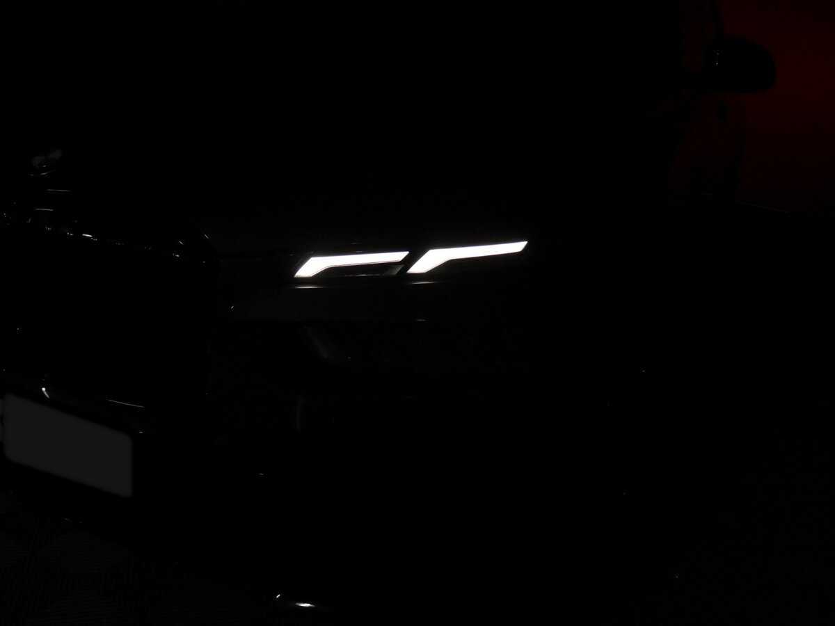 Купить BMW X7 с пробегом. Фото: #13