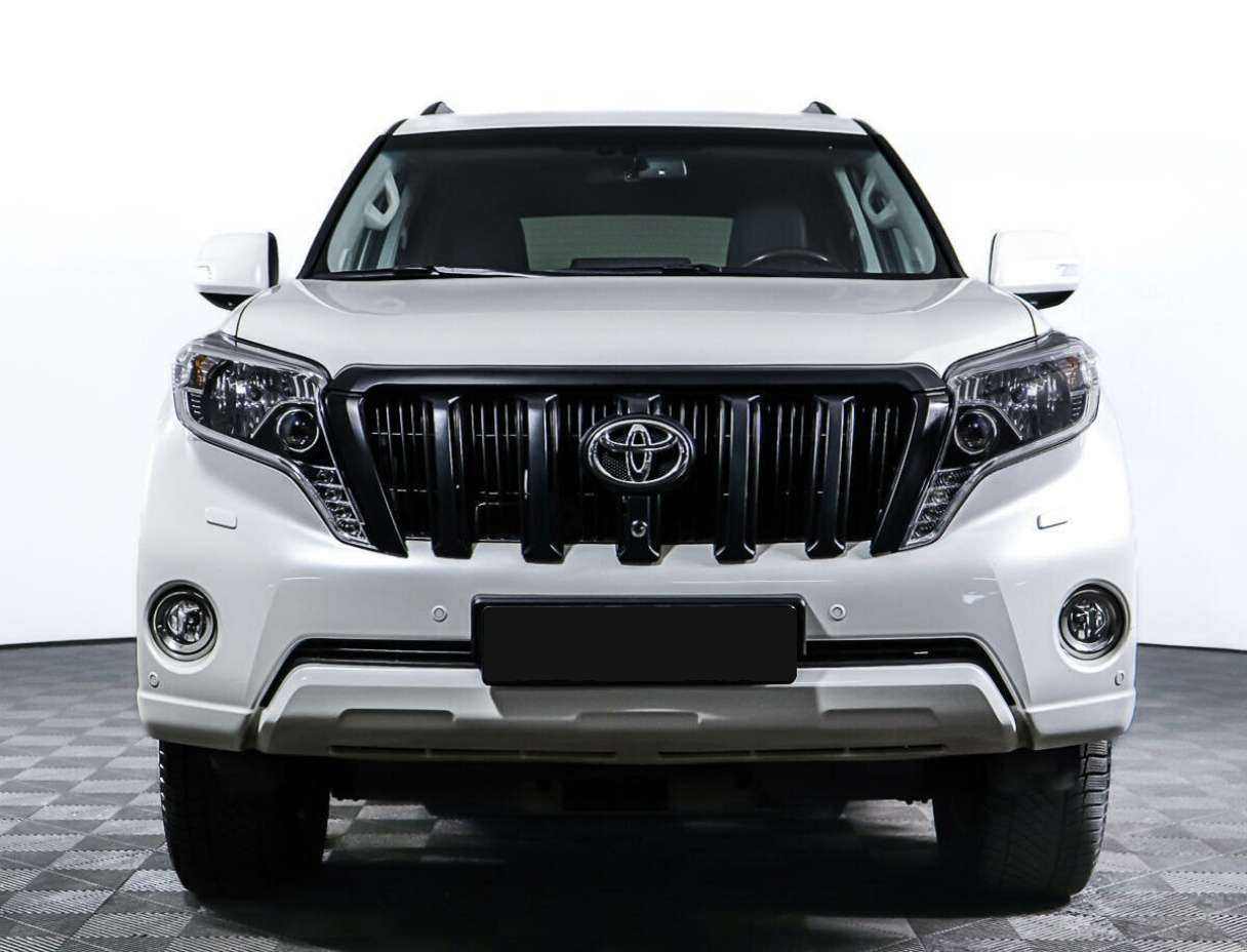 Купить Toyota Land Cruiser Prado с пробегом. Фото: #1