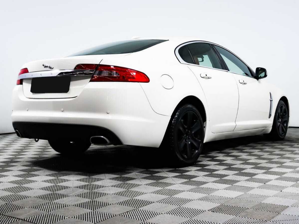 Купить Jaguar XF с пробегом. Фото: #3